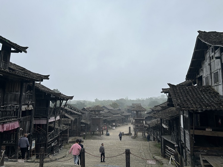 微信图片_20251014093255_27_50.jpg